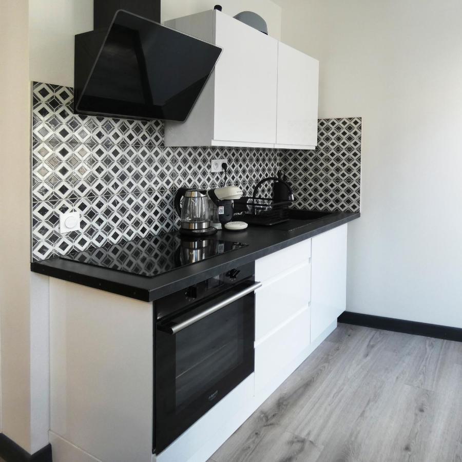 Villa Serenite Appartement Au Centre Ville N 6 Лурд Екстериор снимка